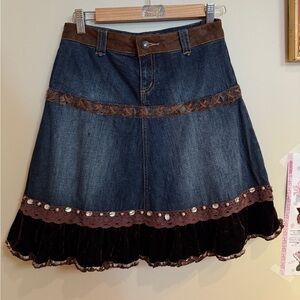Y2K Denim A-Line Skirt with Brown Trim